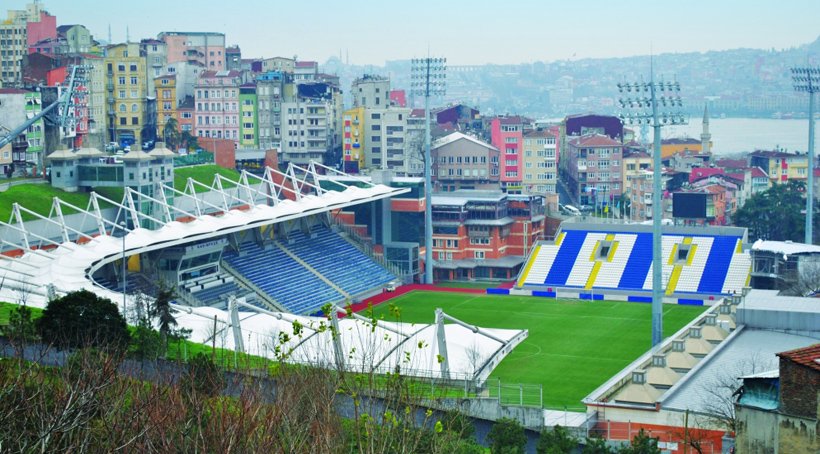 Kasımpaşa R.Tayyip Erdoğan Stadı (İstanbul / TÜRKİYE)